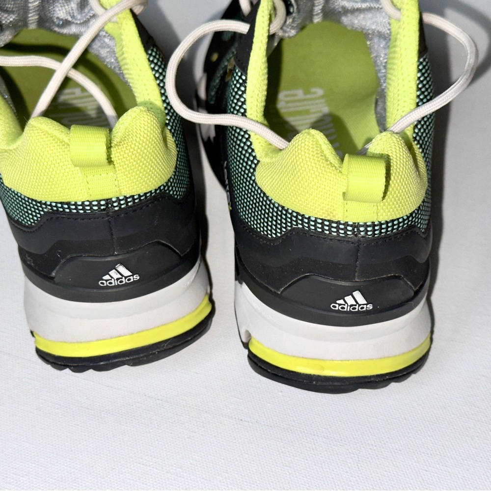 Adidas Terrex GTX Hiking Shoes  Women’s 8 - Picture 6 of 9